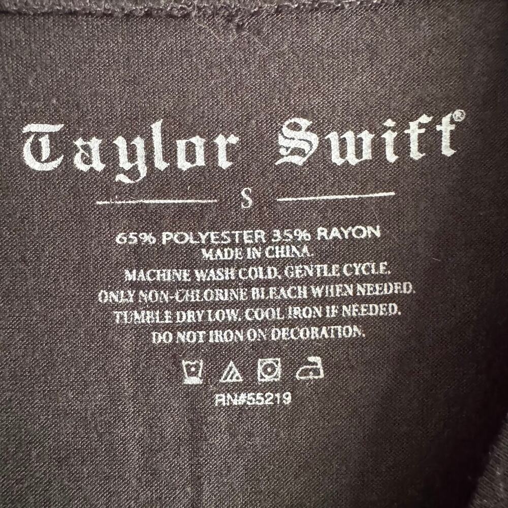 Taylor Swift Reputation Tour Sleeveless Muscle Tee Tank Top Gray Snake Small - Picture 3 of 3
